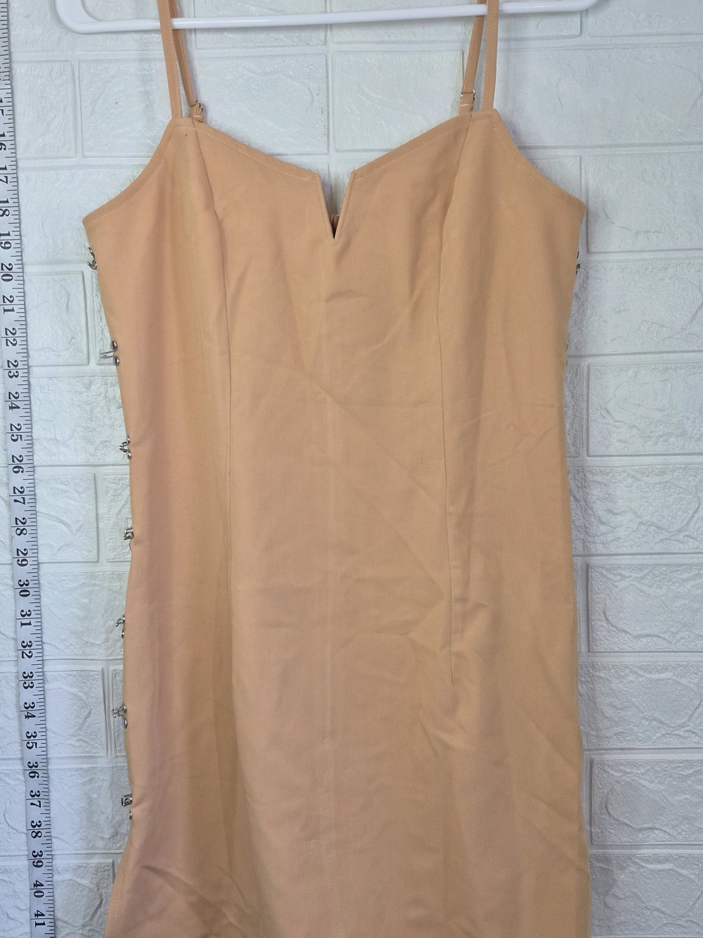 Cider camel structured mini dress  hook-and-eye side fastening sweetheart neck S